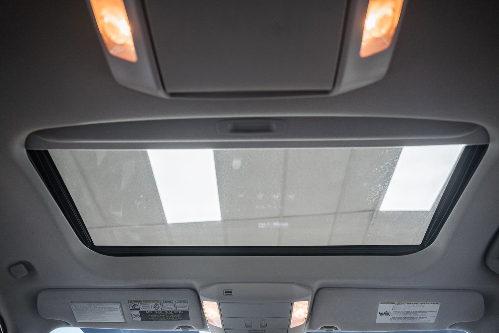 Used 2015 Toyota Sequoia Limited image 38