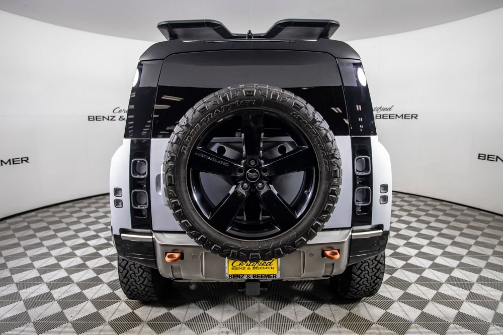 Used 2021 Land Rover Defender 110 X AWD/4WD image 7