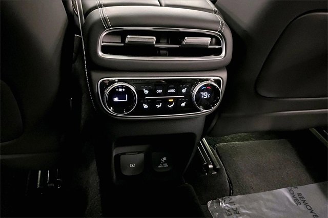Used 2024 Genesis GV80 3.5T w/ Prestige Package image 31