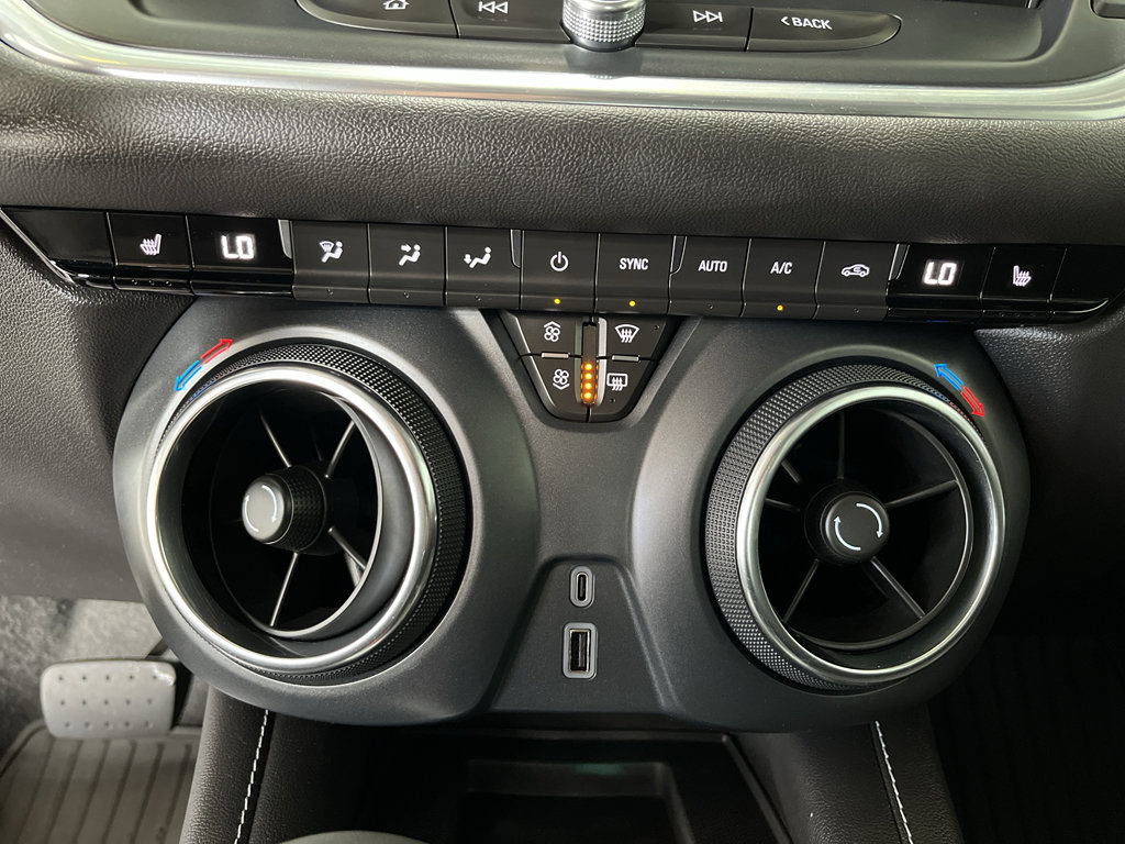 Used 2024 Chevrolet Blazer LT w/ Convenience Package FWD image 26