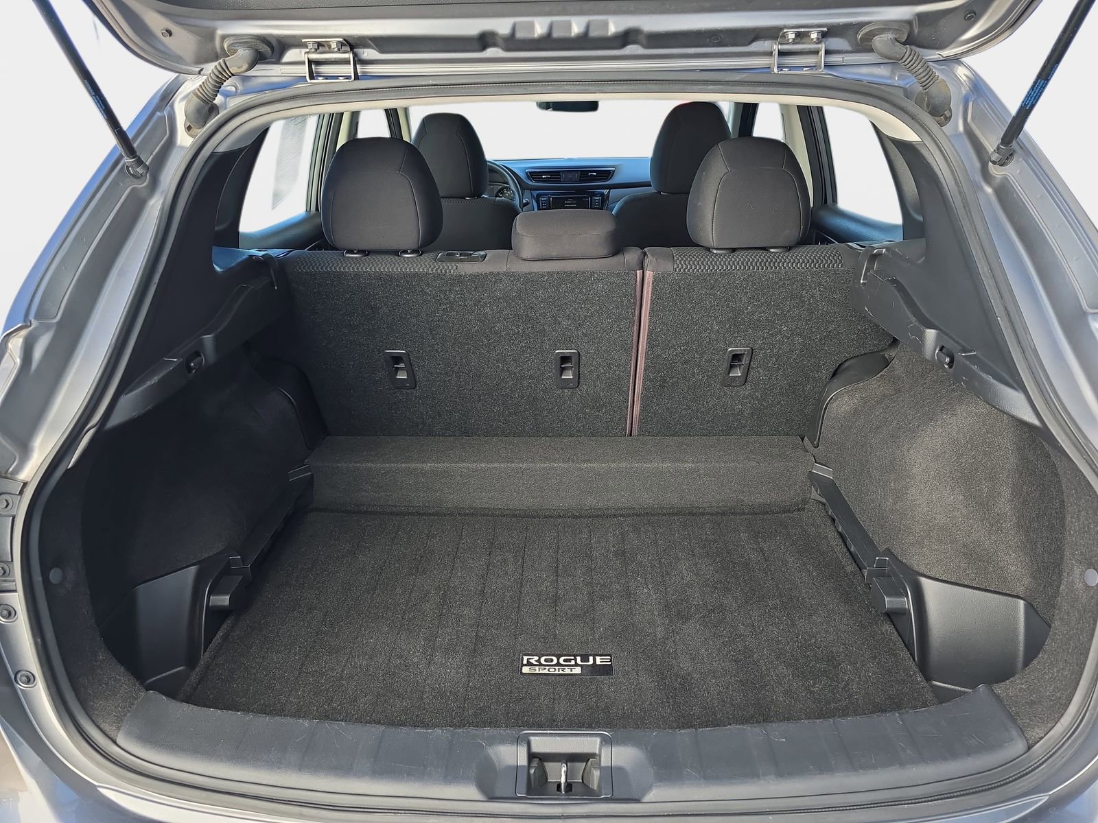 Used 2020 Nissan Rogue Sport S AWD/4WD image 14