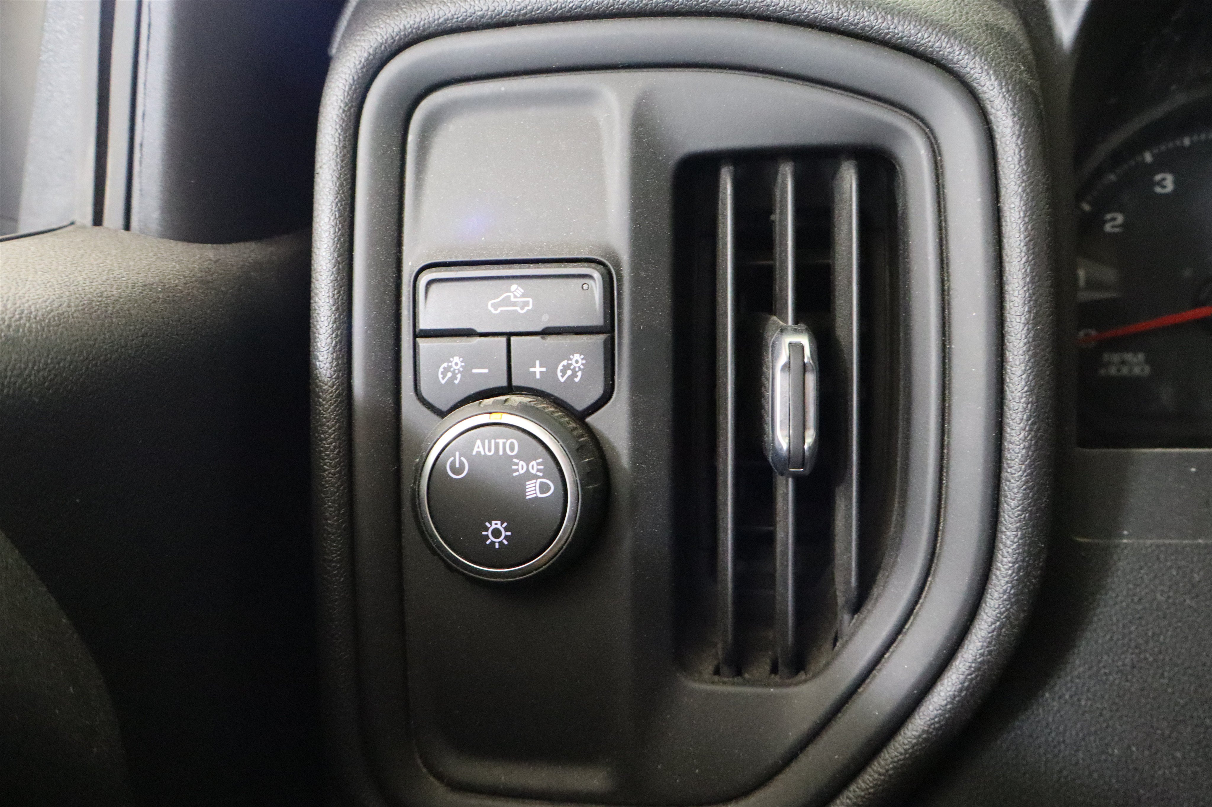 Used 2021 Chevrolet Silverado 1500 W/T w/ WT Fleet Convenience Package RWD image 28
