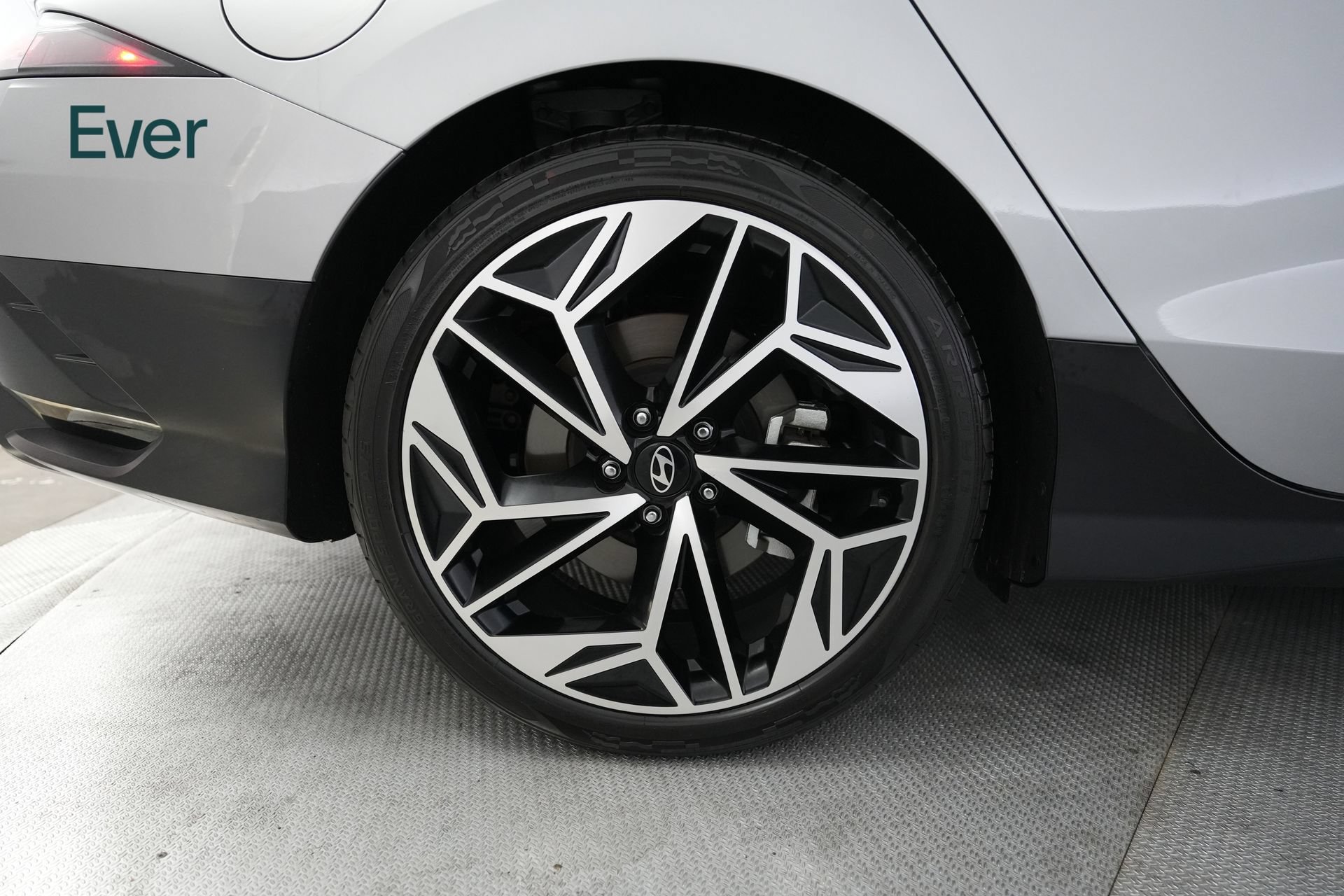 Used 2024 Hyundai Ioniq 6 SEL RWD image 20