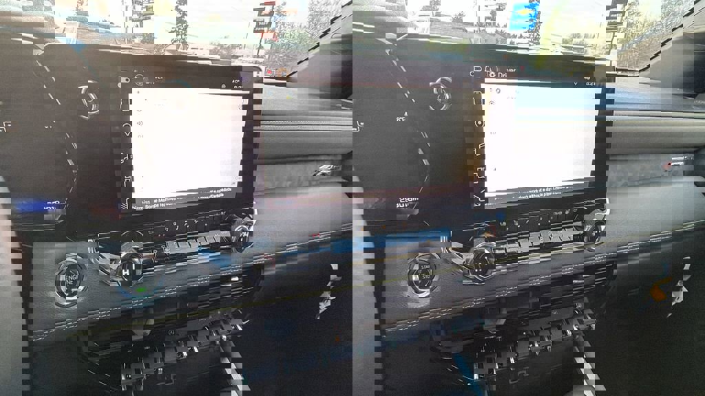 Certified 2023 Chevrolet Colorado ZR2 w/ ZR2 Convenience Package III image 29