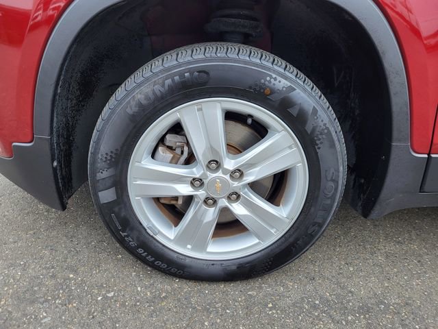 Used 2021 Chevrolet Trax LS w/ Tint and Cruise Package image 10