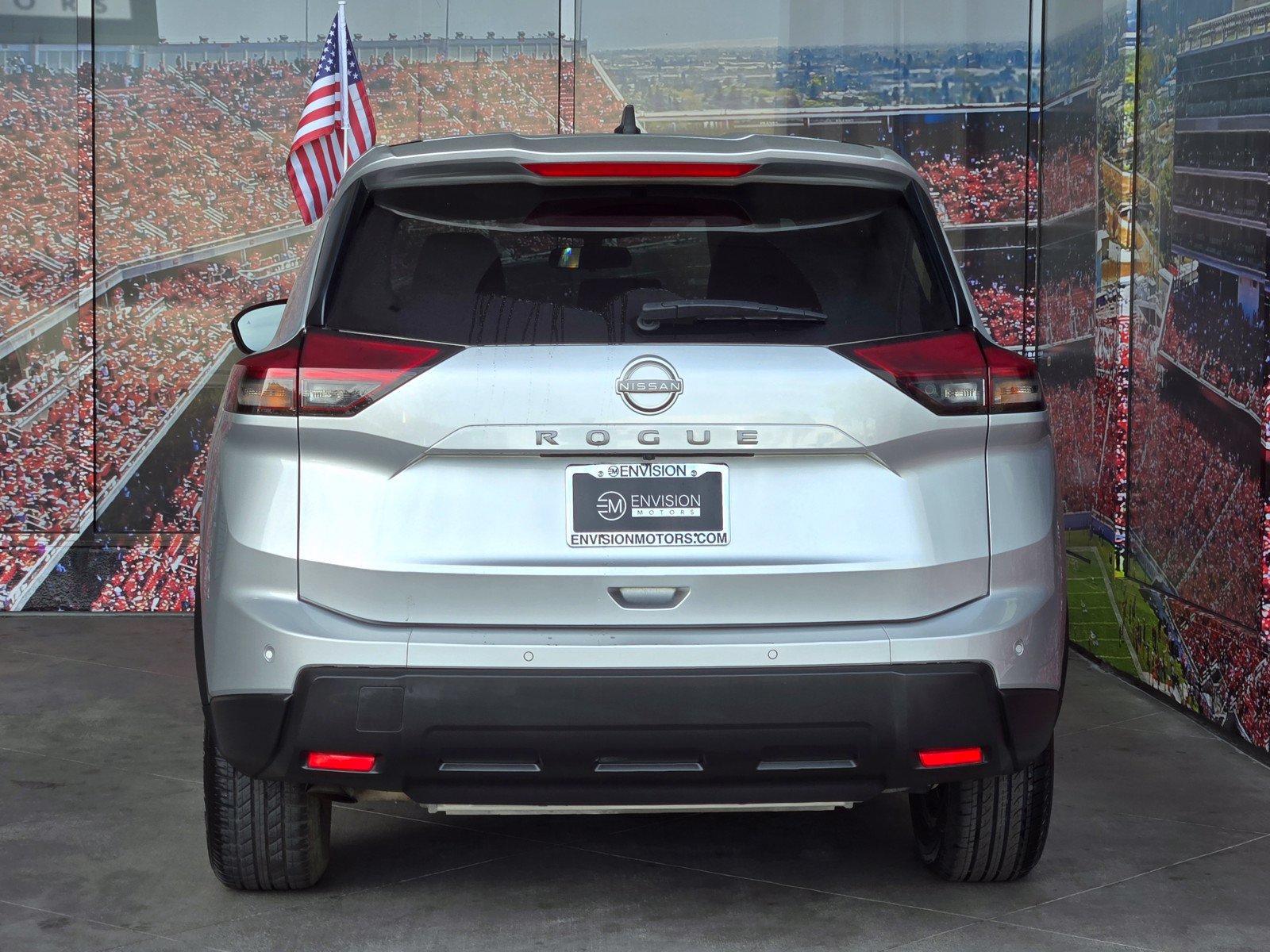 Used 2024 Nissan Rogue S FWD image 7