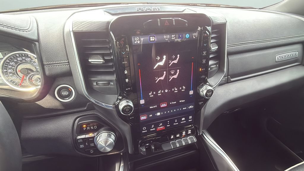 Used 2024 RAM 1500 Laramie AWD/4WD image 13