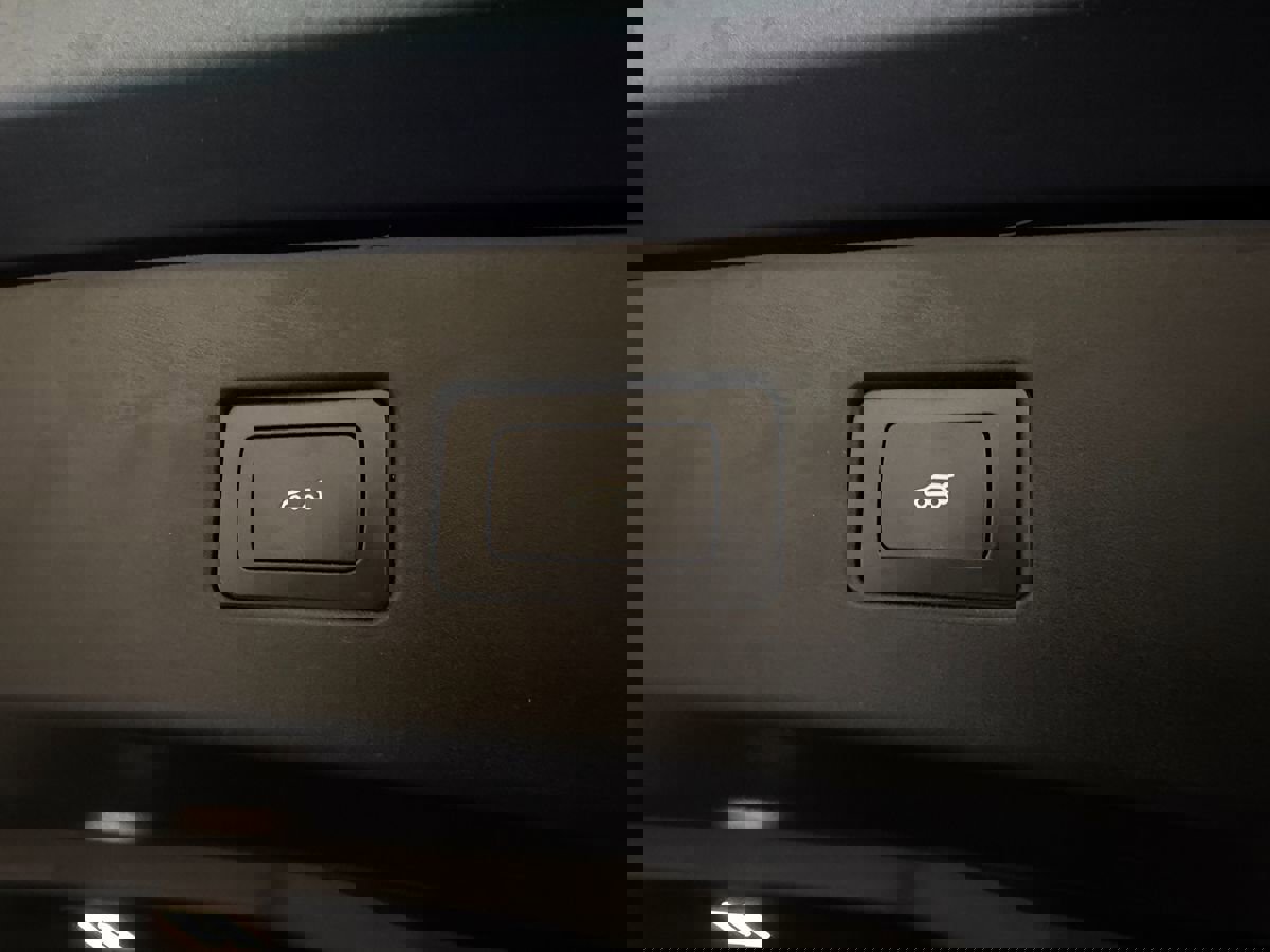 Used 2023 Fisker Ocean One image 38