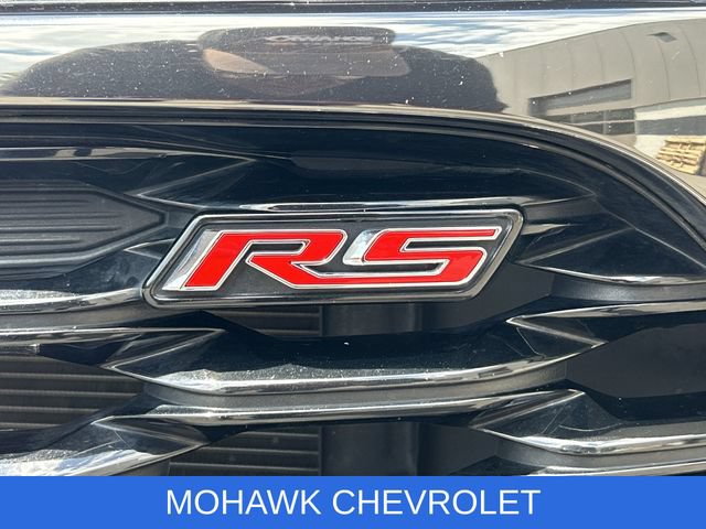 Used 2025 Chevrolet Trax RS w/ Sunroof Package FWD image 32