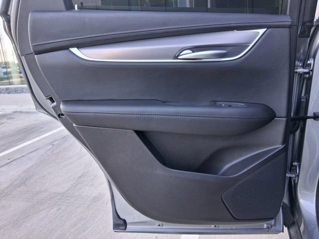 Certified 2025 Cadillac XT5 Luxury image 14