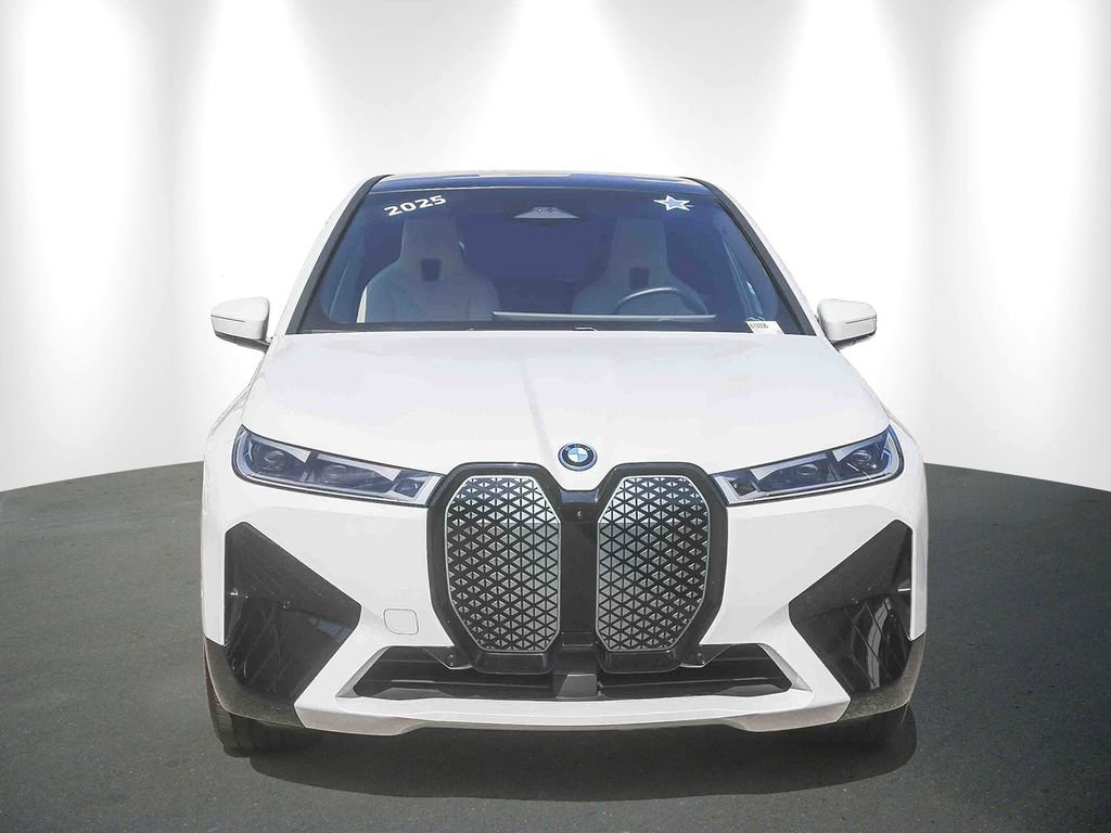 Certified 2025 BMW iX xDrive50 AWD/4WD image 2