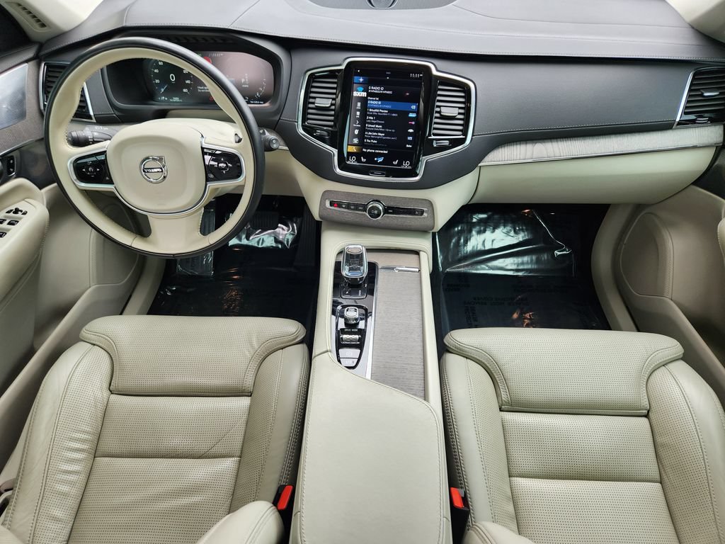Used 2020 Volvo XC90 T8 Inscription w/ Protection Package Premier AWD/4WD image 16