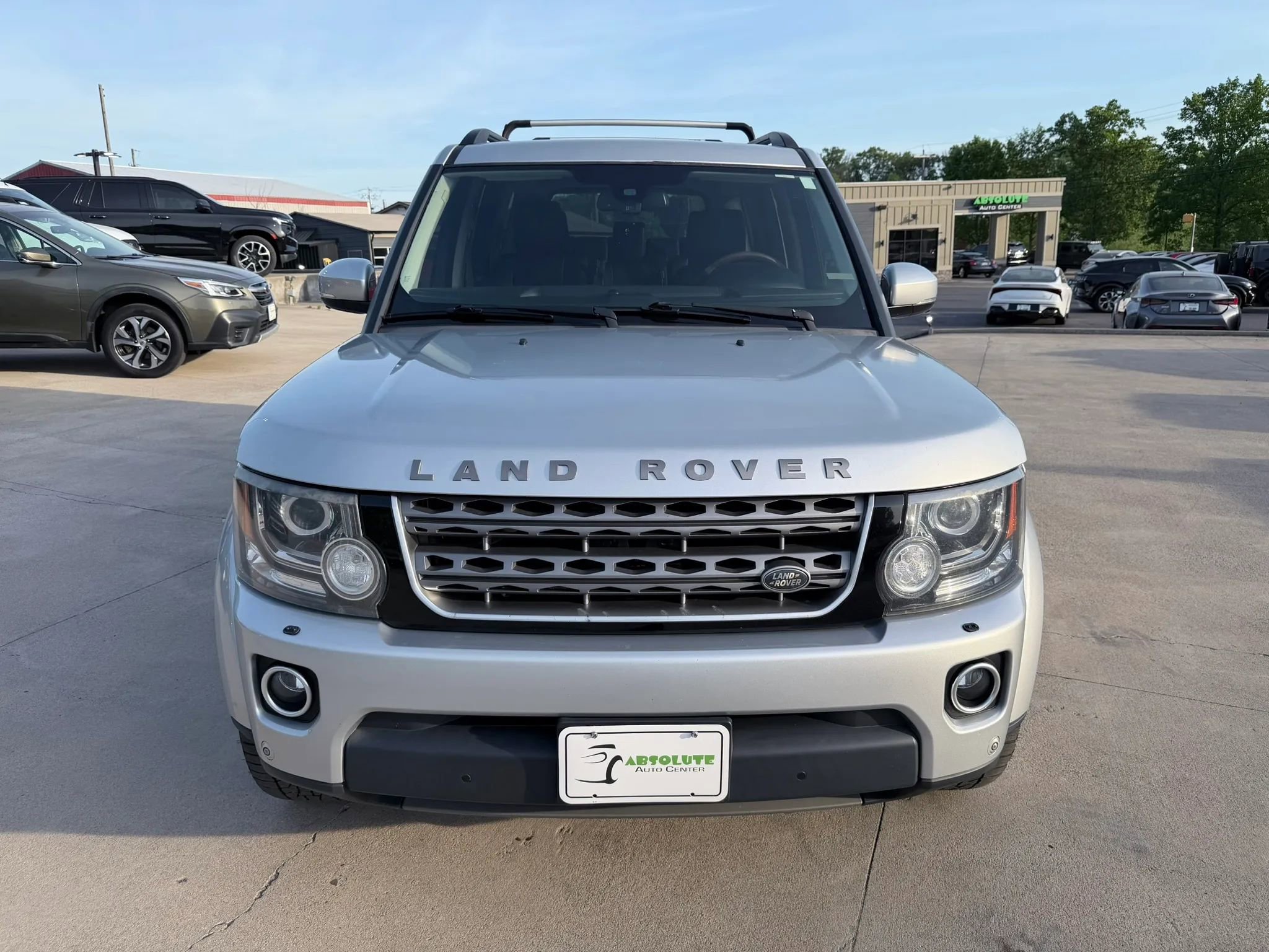 Used 2015 Land Rover LR4 HSE AWD/4WD image 49