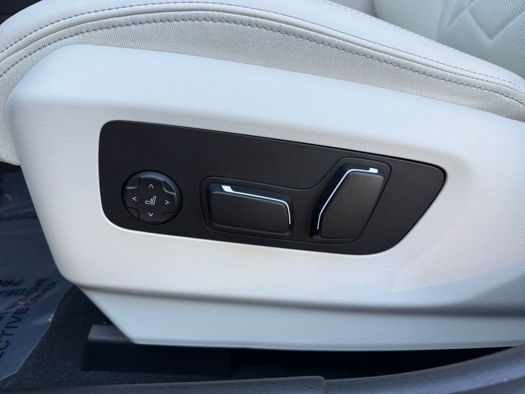 Certified 2026 BMW i5 eDrive40 image 35