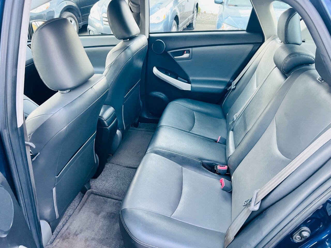 Used 2013 Toyota Prius Four FWD image 16