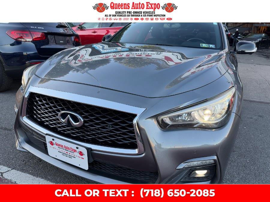Used 2018 INFINITI Q50 Red Sport 400 w/ Sensory Package (Sport) image 9