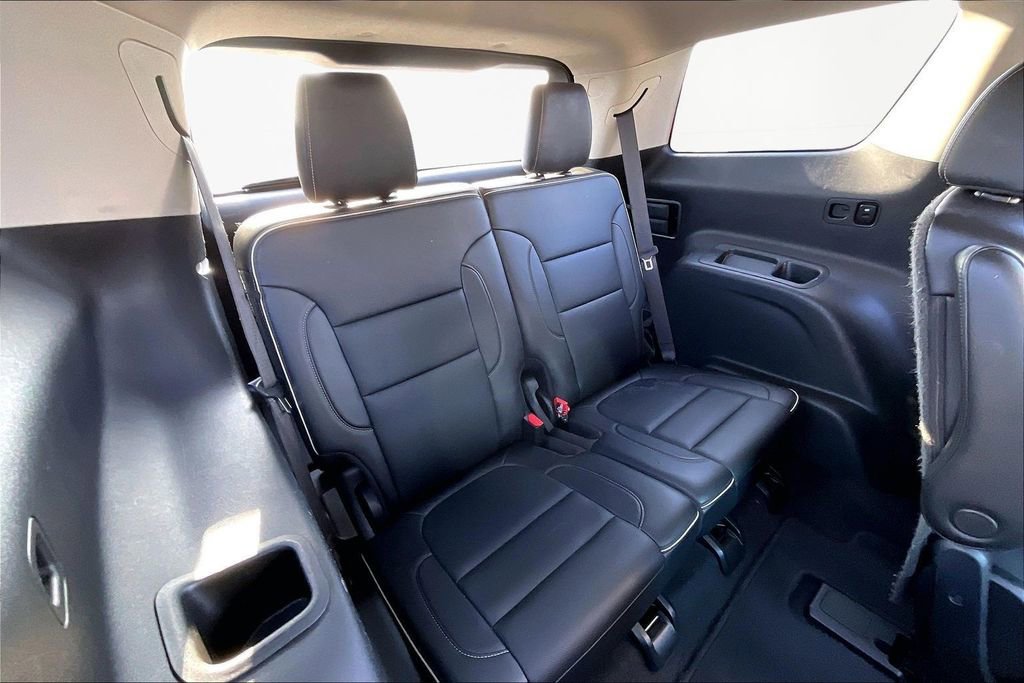 Used 2021 GMC Acadia Denali w/ Denali Technology Package image 28