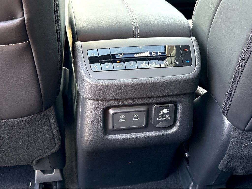 New 2026 Nissan Pathfinder Platinum FWD image 23