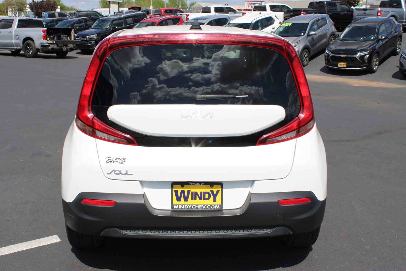 Used 2022 Kia Soul LX w/ Technology Package image 7