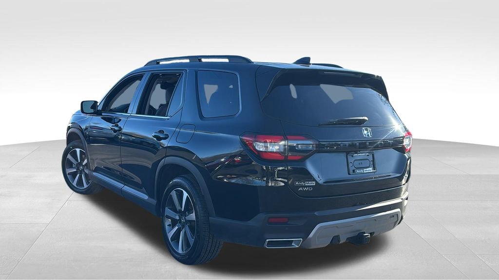 Certified 2024 Honda Pilot Elite image 5
