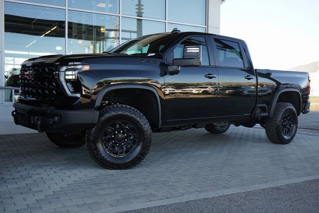 New 2026 Chevrolet Silverado 2500 ZR2 w/ ZR2 Bison Edition image 4