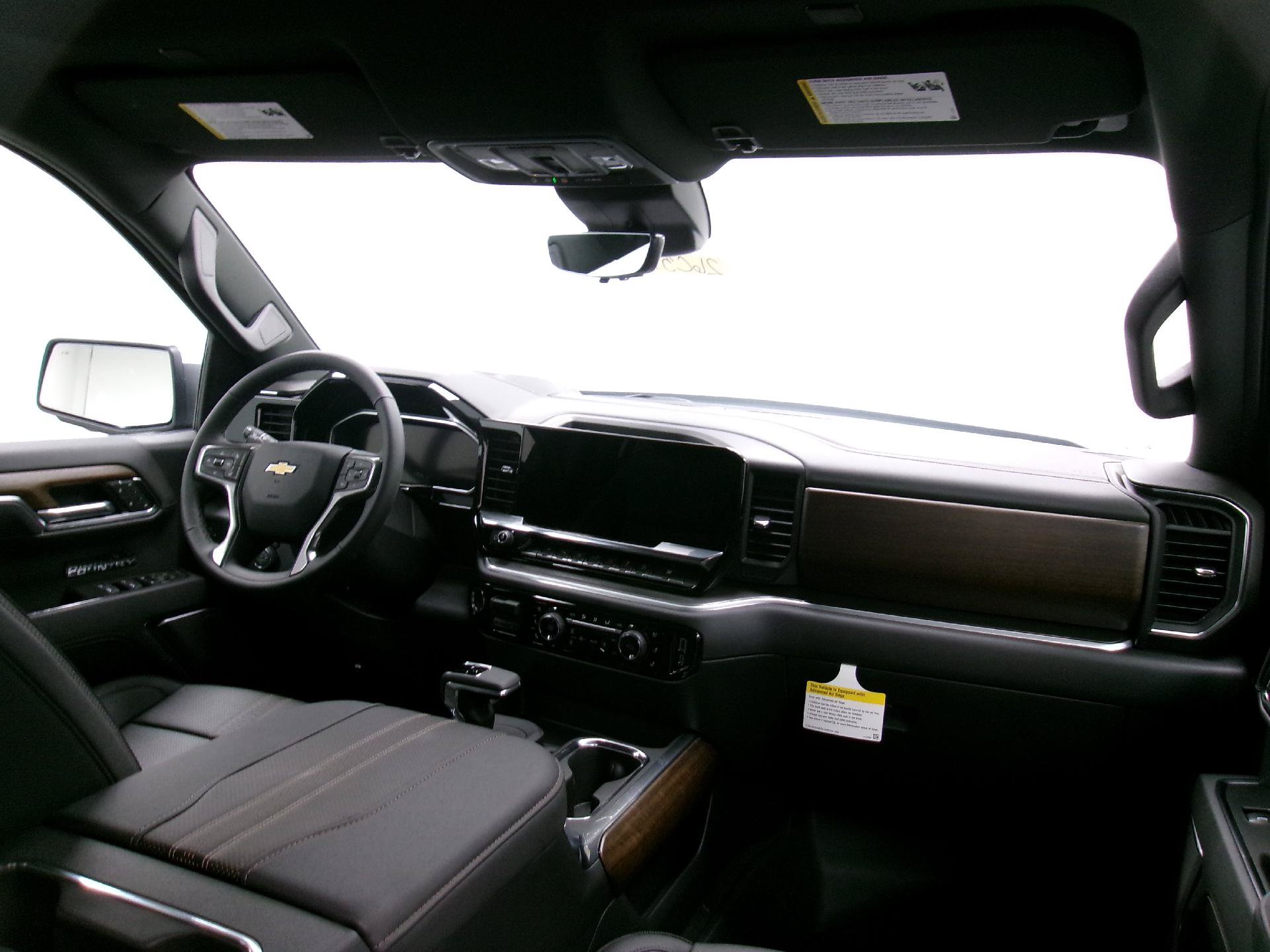 New 2026 Chevrolet Silverado 1500 High Country w/ Technology Package AWD/4WD image 3