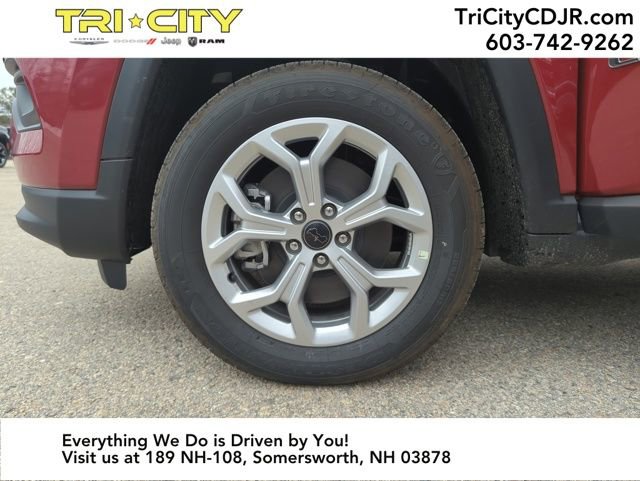 New 2026 Jeep Compass Latitude image 24