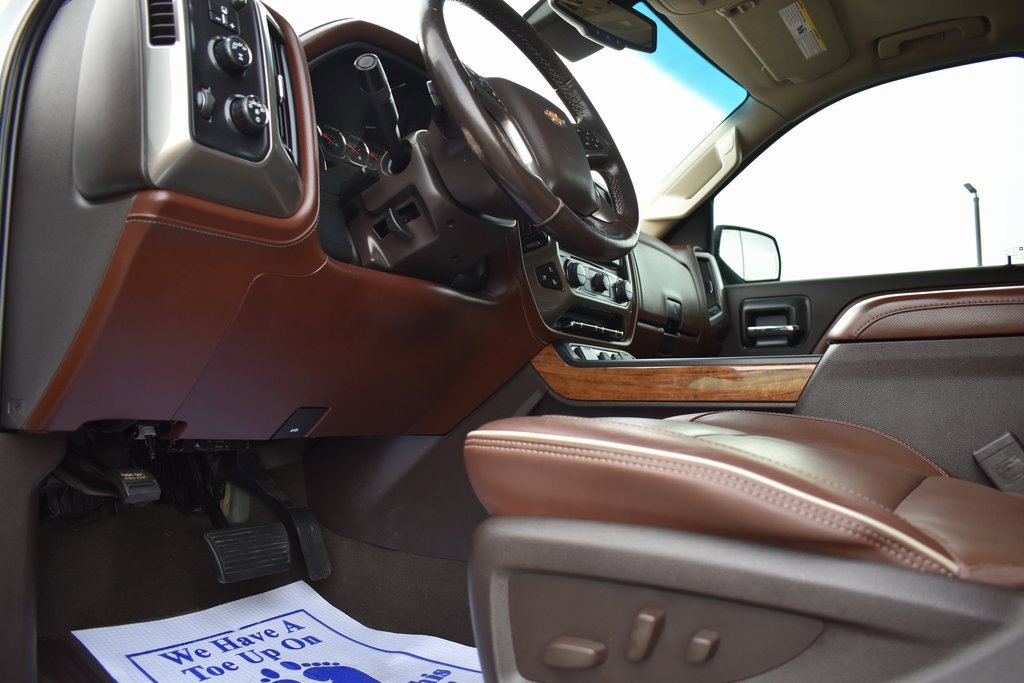 Used 2018 Chevrolet Silverado 1500 High Country image 7