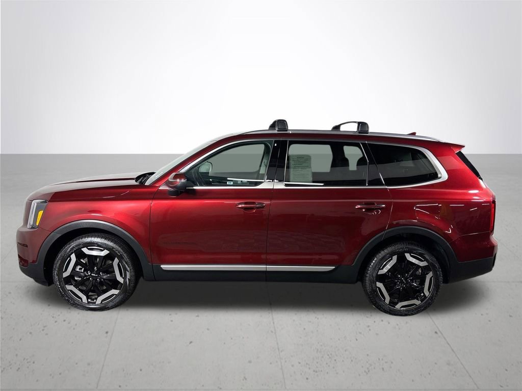 Used 2024 Kia Telluride S w/ S Sunroof Package image 9