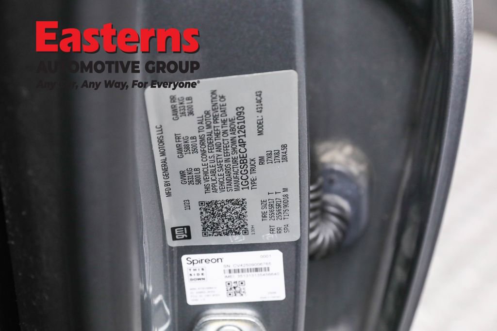 Used 2023 Chevrolet Colorado W/T RWD image 32