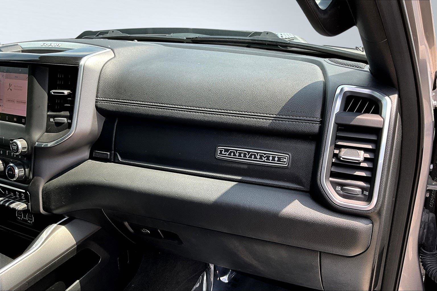 Used 2022 RAM 1500 Laramie w/ Sport Appearance Package image 21