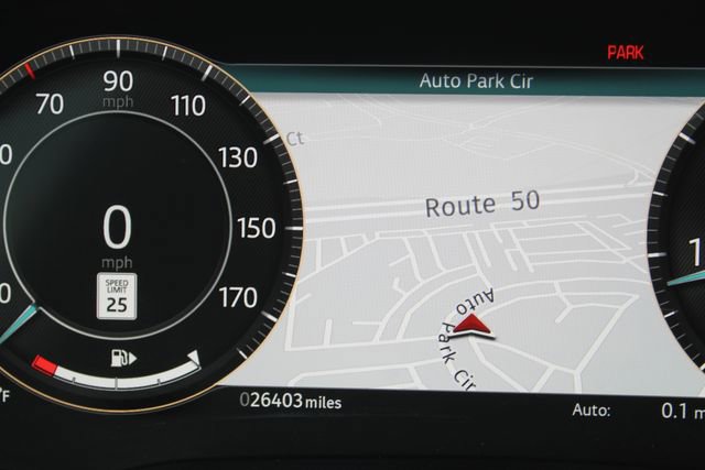 Used 2024 Jaguar E-PACE R-Dynamic SE image 18