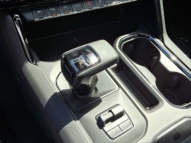 New 2026 GMC Sierra 1500 AT4 w/ Technology Package AWD/4WD image 11