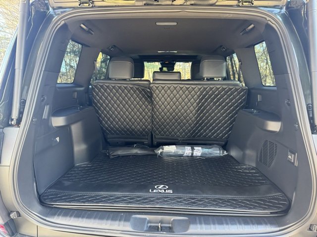 Used 2024 Lexus GX 550 image 13