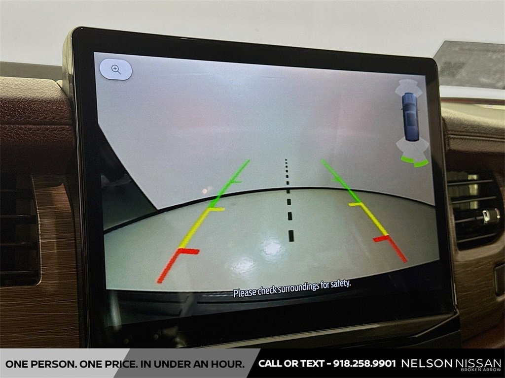 Used 2022 Ford Expedition Limited image 14