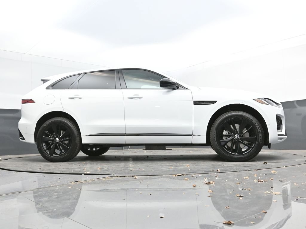 New 2026 Jaguar F-PACE R-Dynamic S image 34