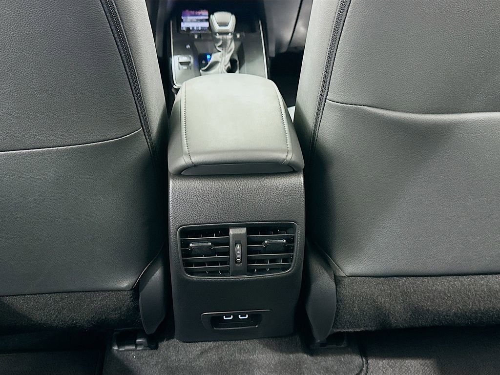 Used 2026 Toyota Corolla Cross XLE w/ Convenience Package image 27