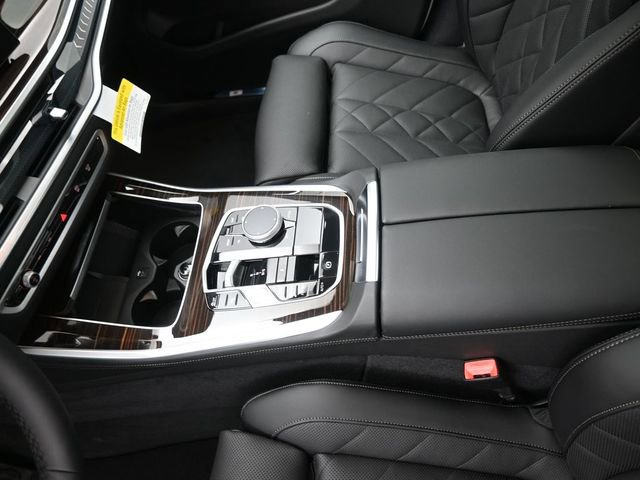 New 2026 BMW X5 sDrive40i w/ M Sport Package image 9