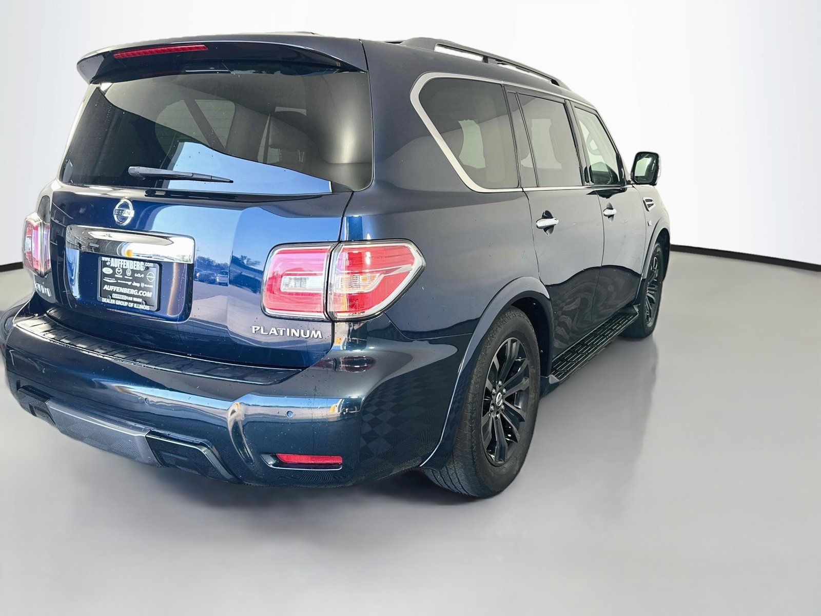 Used 2019 Nissan Armada Platinum w/ Captain's Chairs Package AWD/4WD image 7