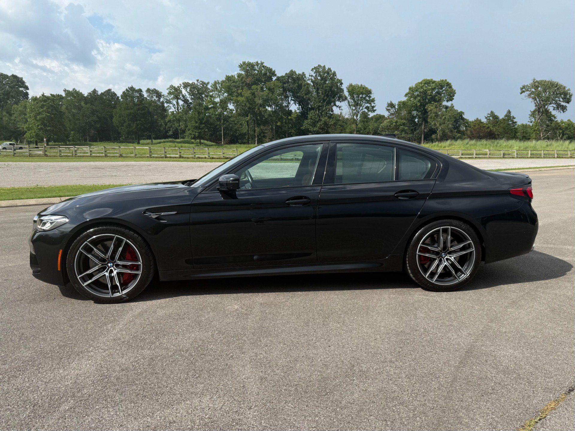 Used 2022 BMW M5 w/ Executive Package AWD/4WD image 8