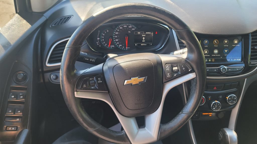 Used 2019 Chevrolet Trax LT w/ LT Convenience Package AWD/4WD image 20