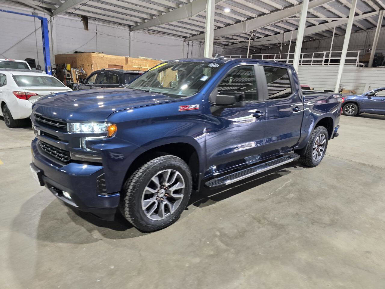 Used 2019 Chevrolet Silverado 1500 RST w/ All-Star Edition image 2