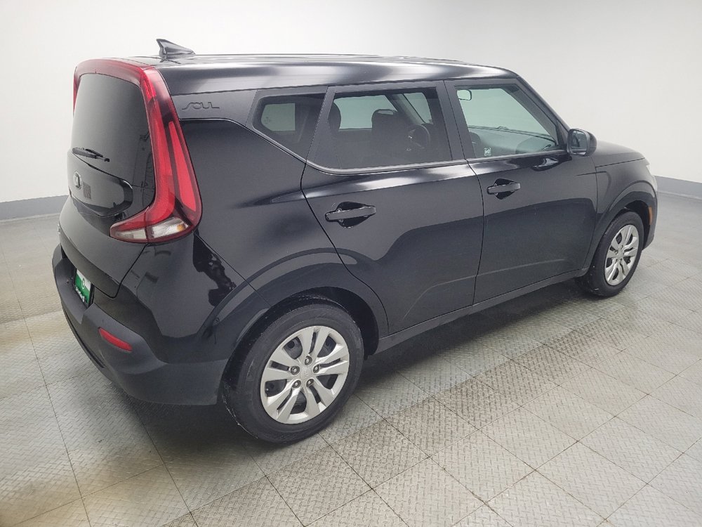 Used 2021 Kia Soul LX image 10