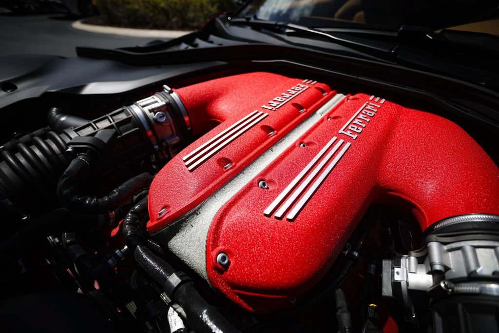 Certified 2025 Ferrari 12Cilindri RWD image 27