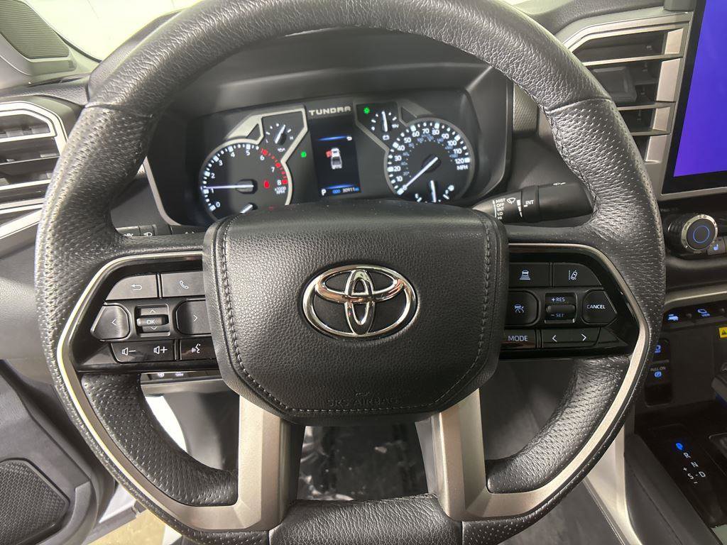 Used 2023 Toyota Tundra Limited image 18