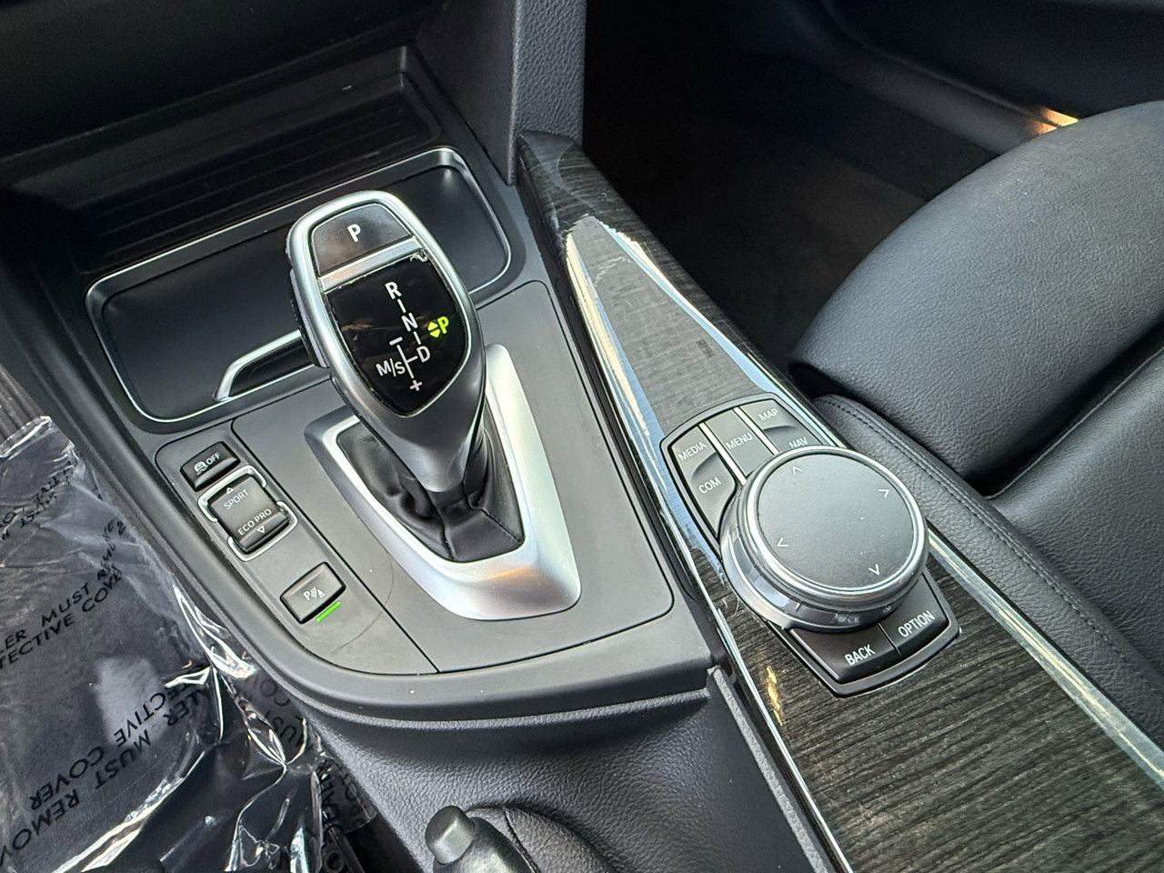 Used 2017 BMW 330i Sedan image 19