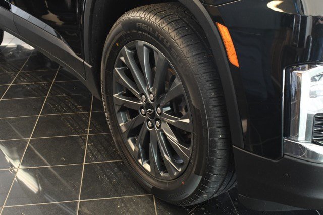 Used 2023 Chevrolet Traverse RS AWD/4WD image 42