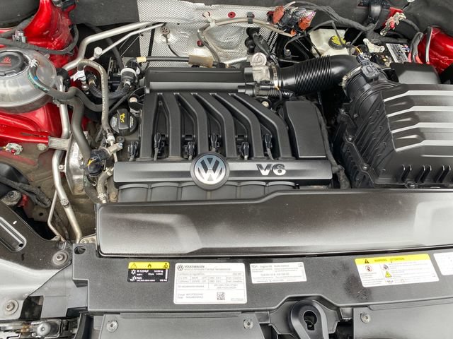 Used 2022 Volkswagen Atlas Cross Sport SEL Premium R-Line AWD/4WD image 21
