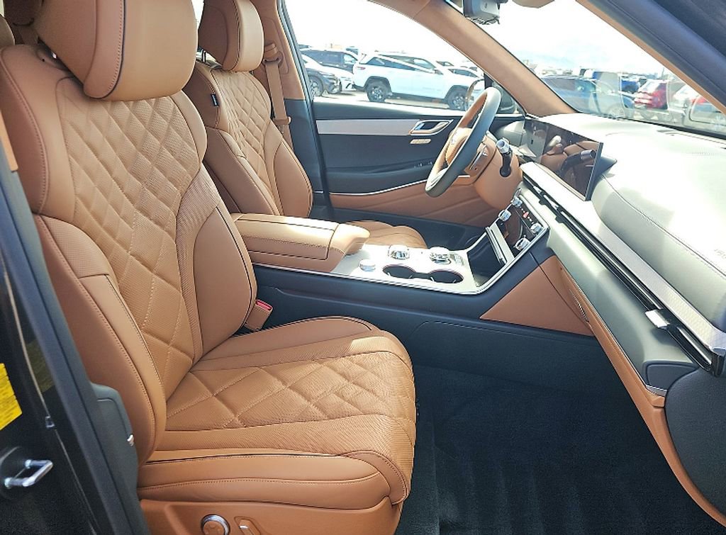 Used 2026 Genesis GV80 3.5T Prestige image 9