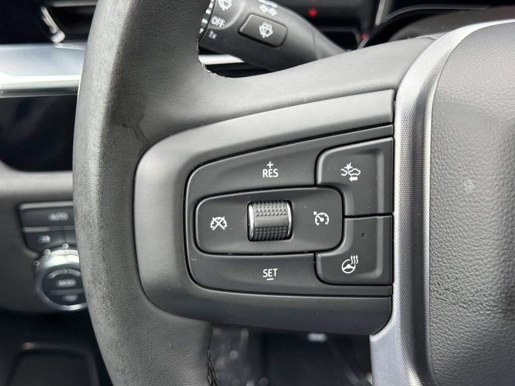 Used 2025 GMC Sierra 1500 SLT AWD/4WD image 11